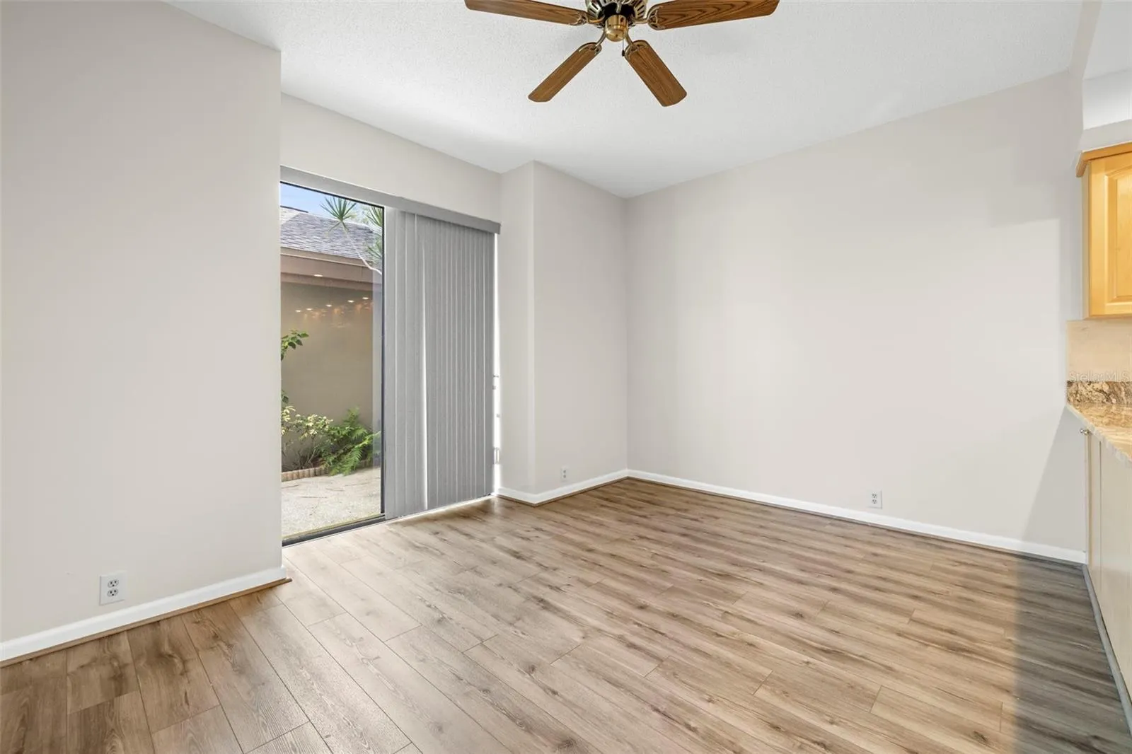 3050 LANDMARK BLVD #1002, #1002