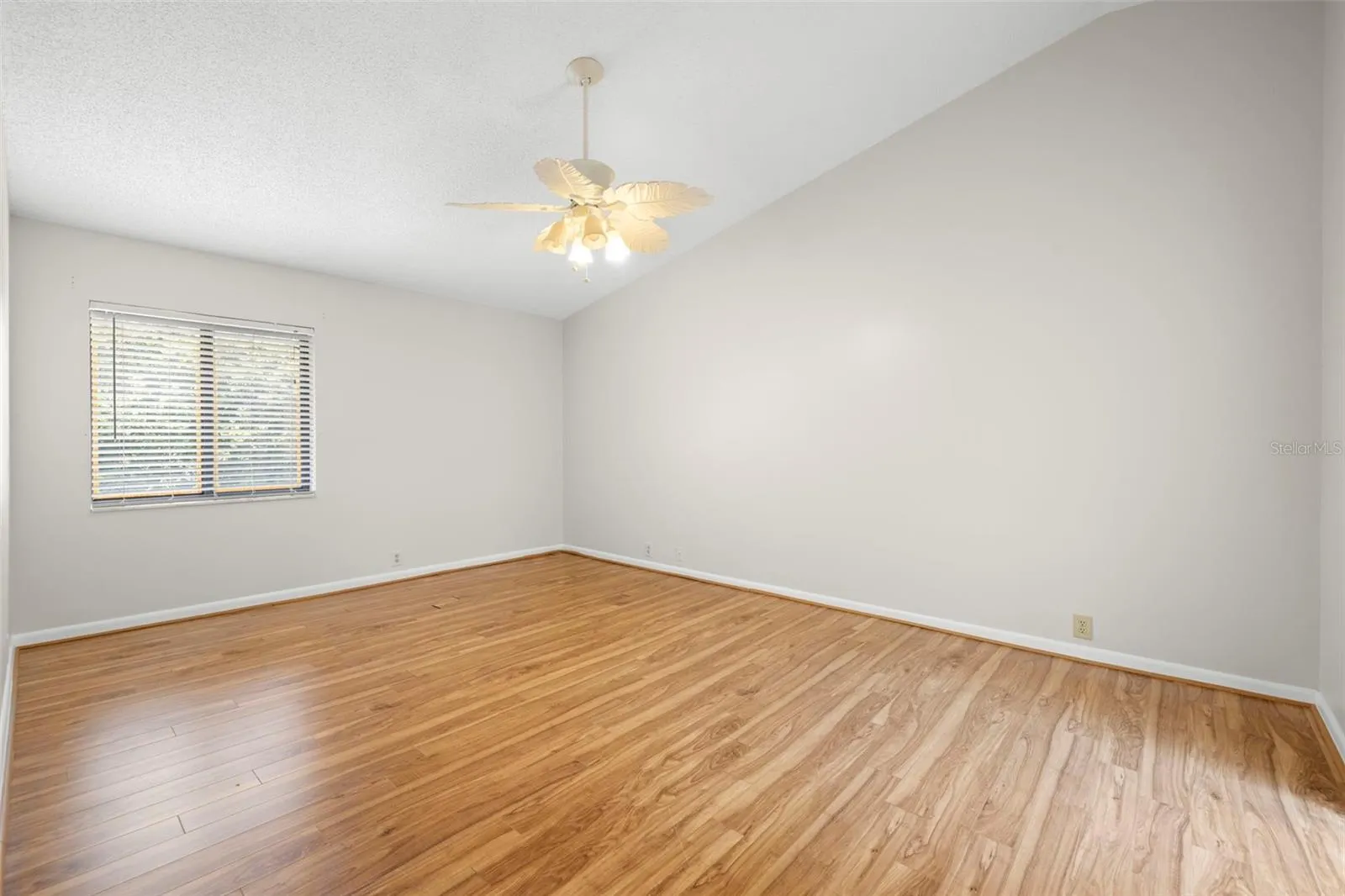3050 LANDMARK BLVD #1002, #1002