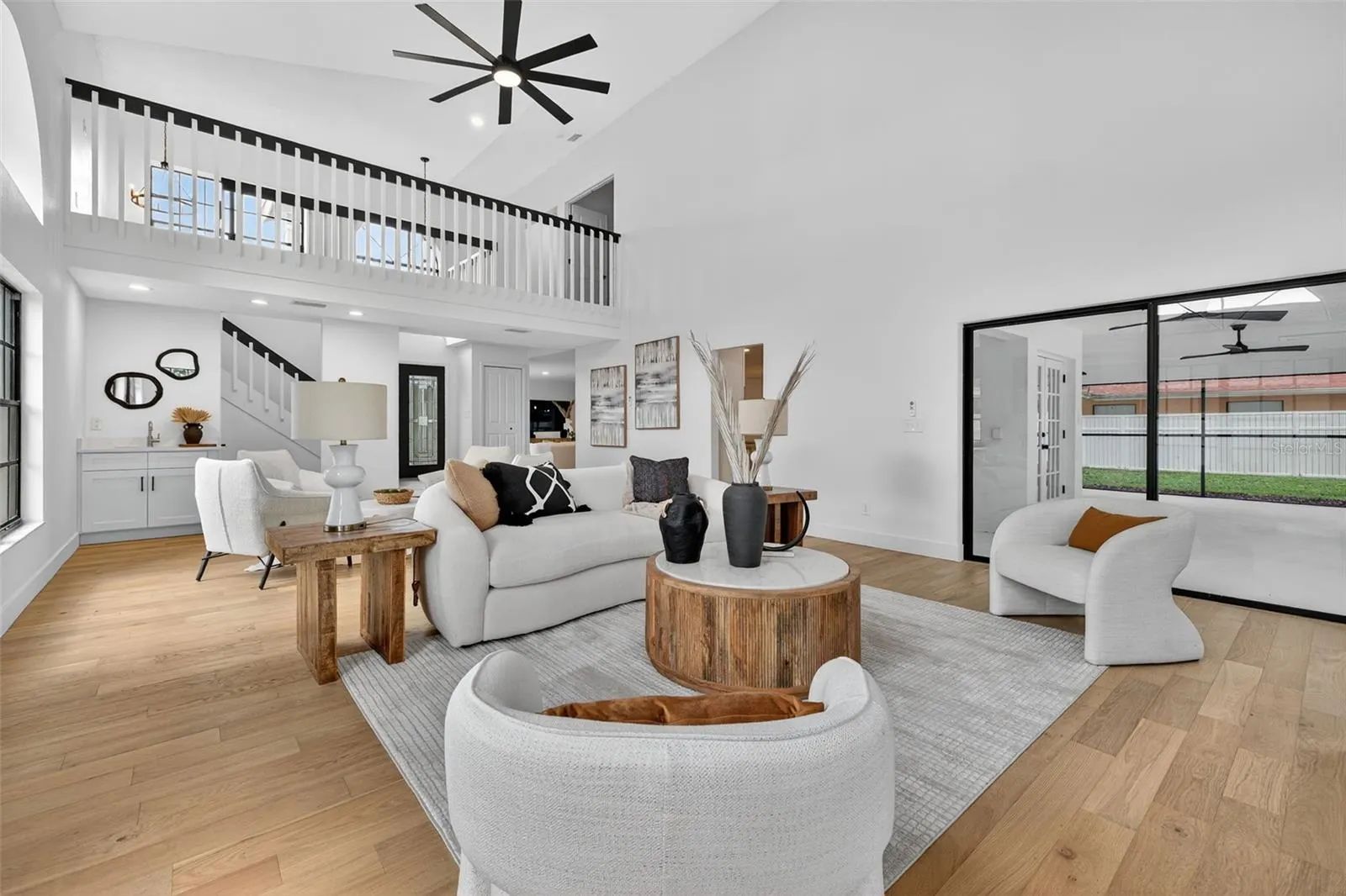 3956 BELMOOR DR