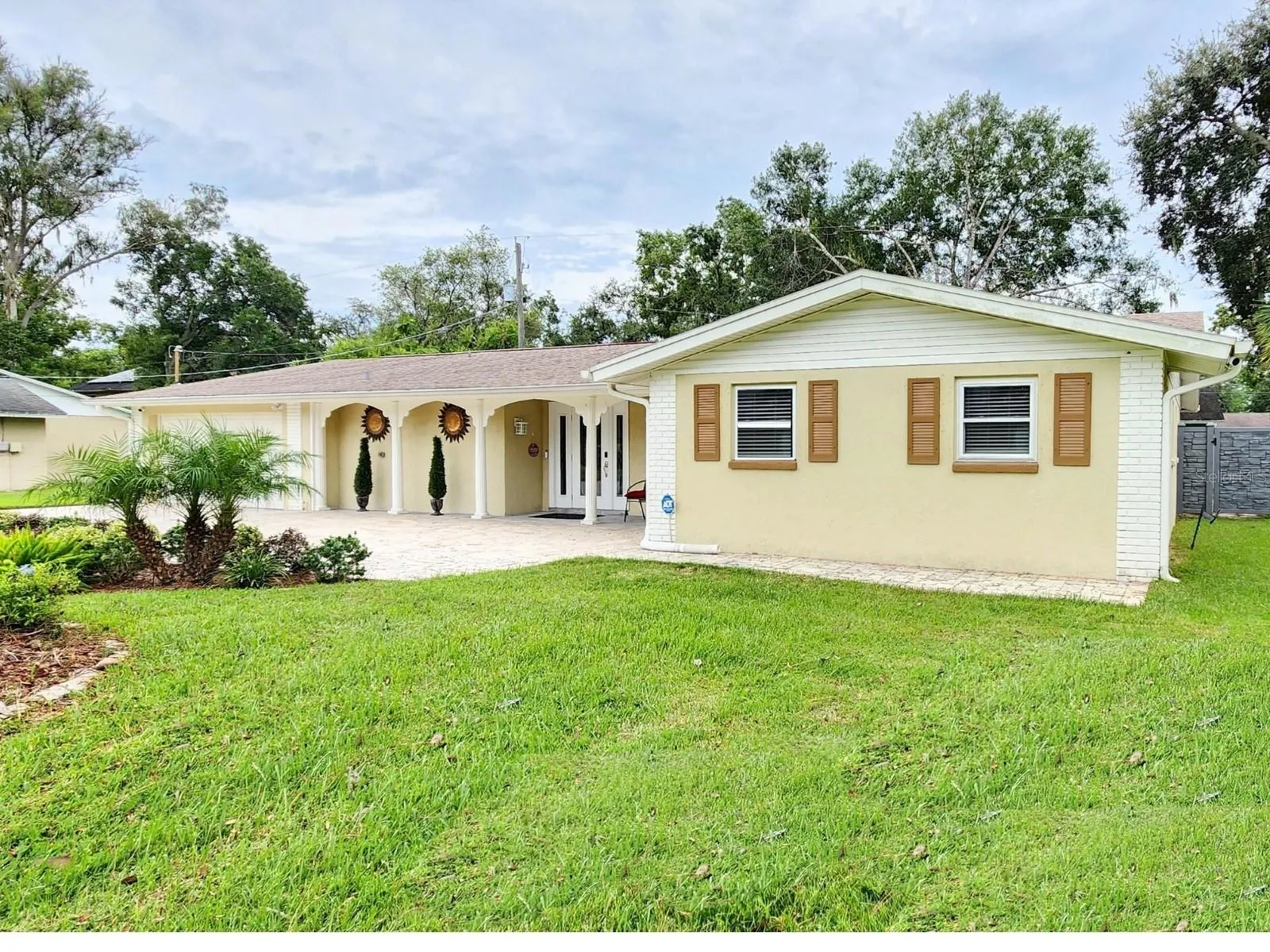 813 DRUID HILLS RD