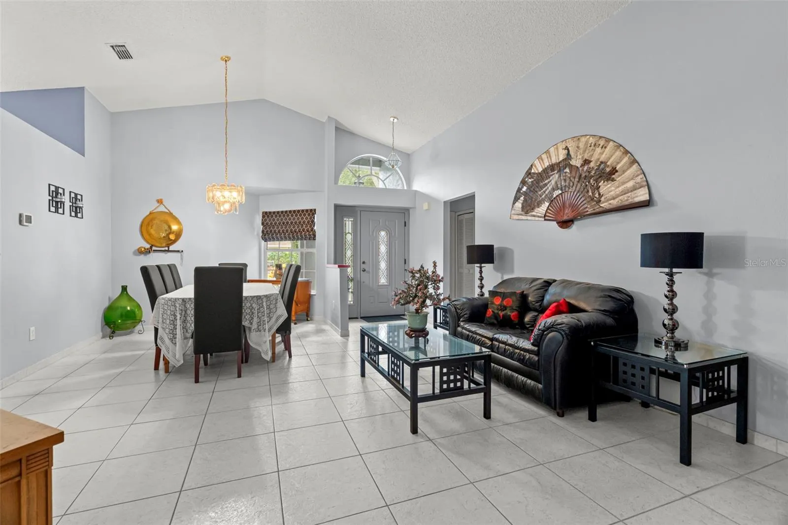 3261 MONTROSE CIR