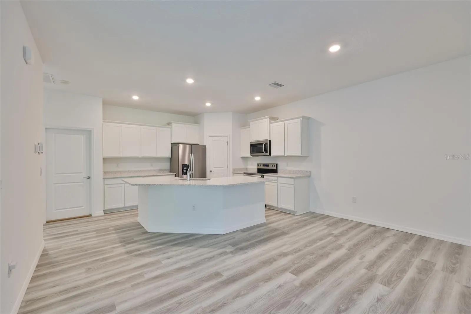 4031 WESTWOOD FIELDS LOOP