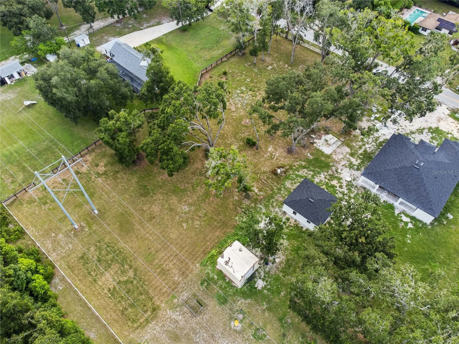 1407 WHITAKER RD