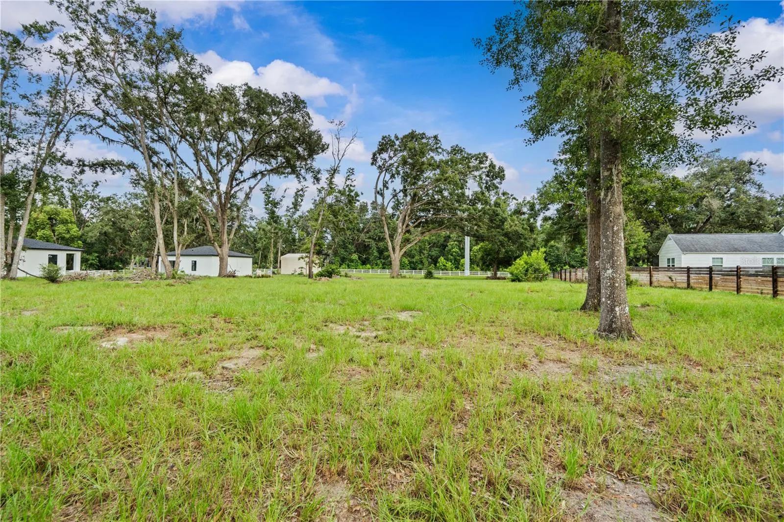 1407 WHITAKER RD