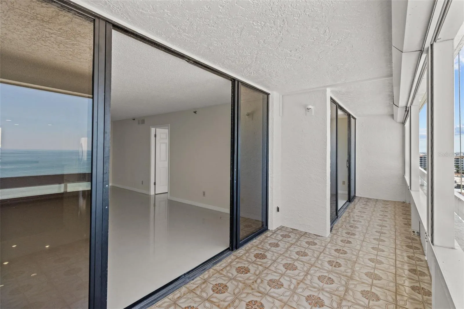 17900 GULF BLVD #11B, #11B