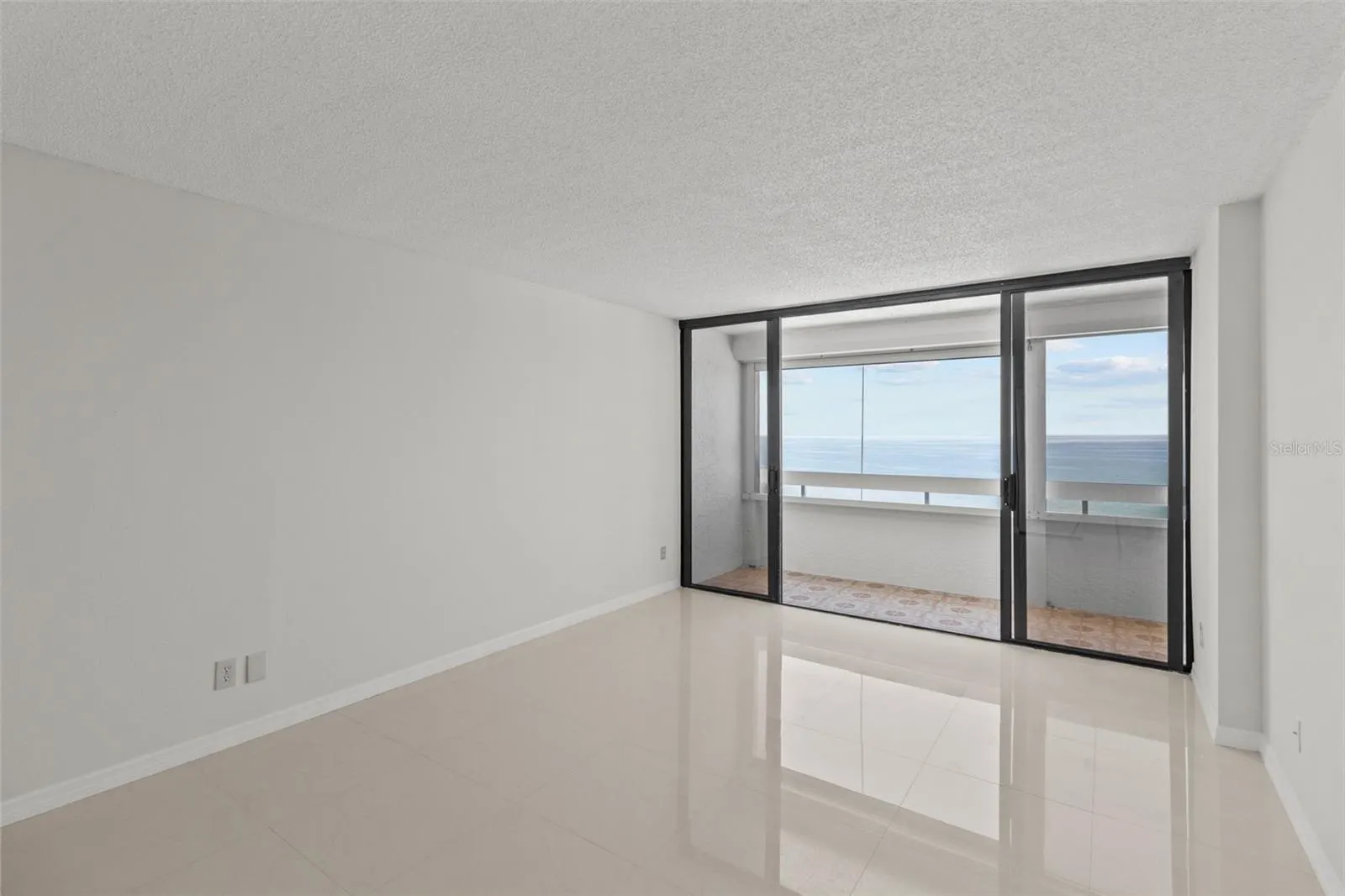 17900 GULF BLVD #11B, #11B