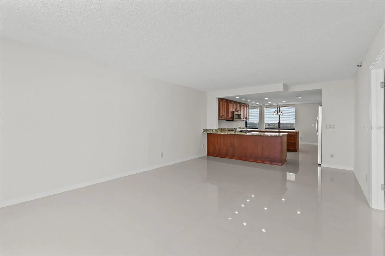 17900 GULF BLVD #11B, #11B