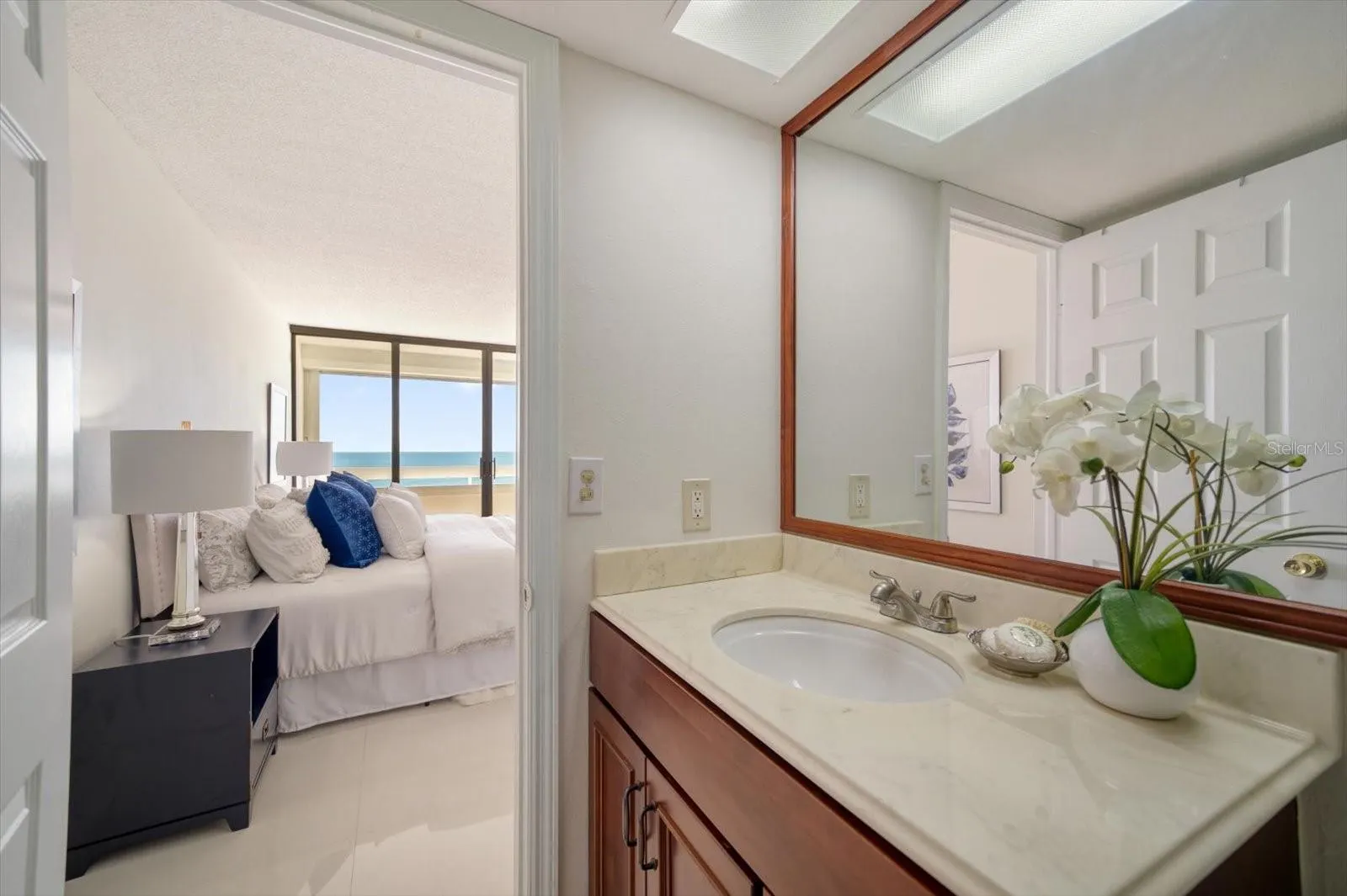 17900 GULF BLVD #11B, #11B