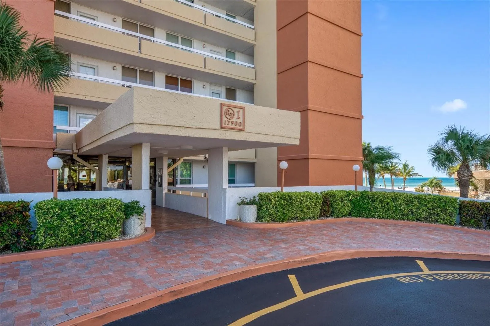 17900 GULF BLVD #11B, #11B