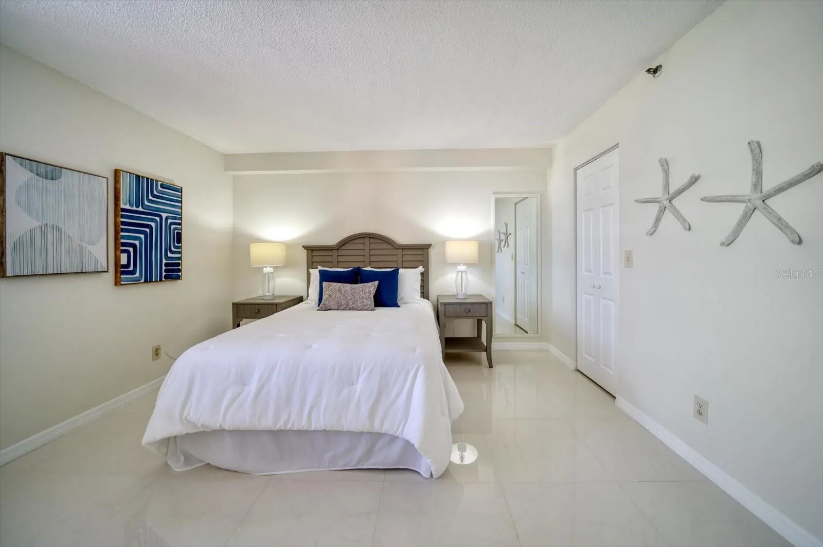 17900 GULF BLVD #11B, #11B