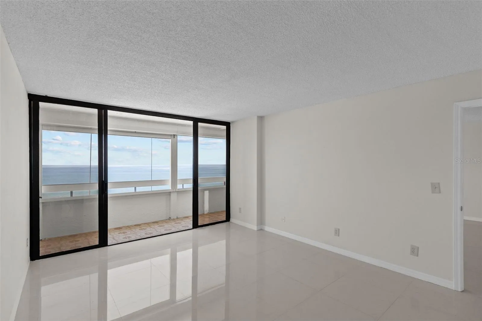 17900 GULF BLVD #11B, #11B