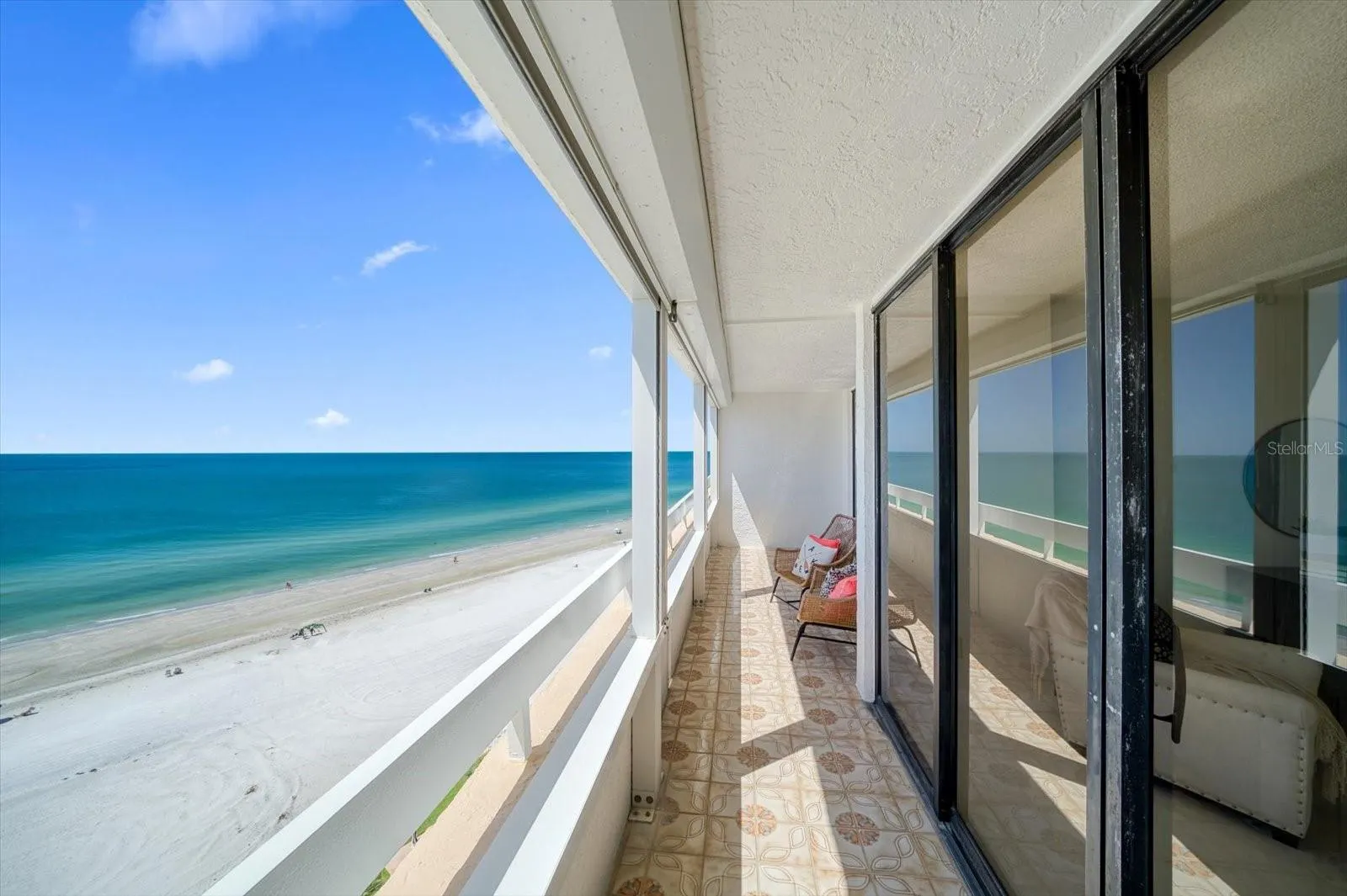 17900 GULF BLVD #11B, #11B