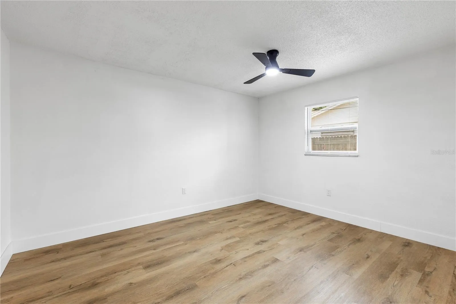 1729 ST CROIX DR