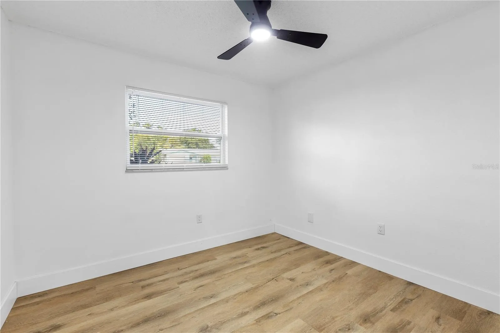 1729 ST CROIX DR