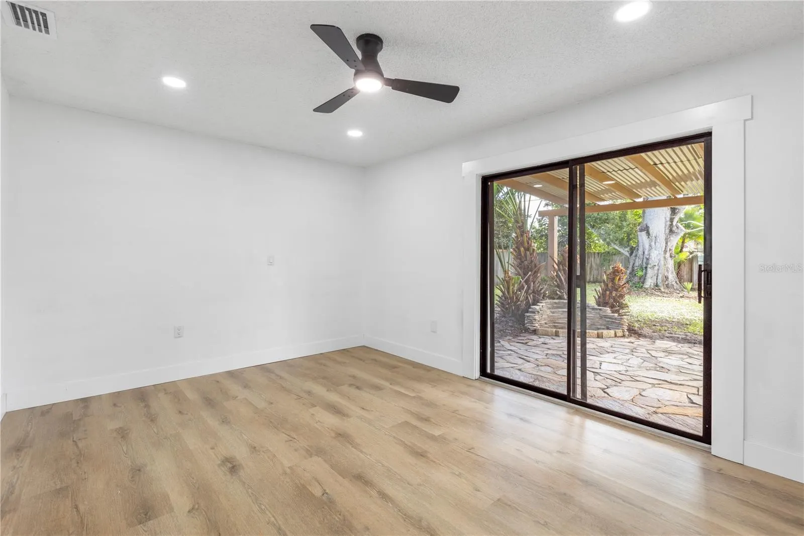 1729 ST CROIX DR