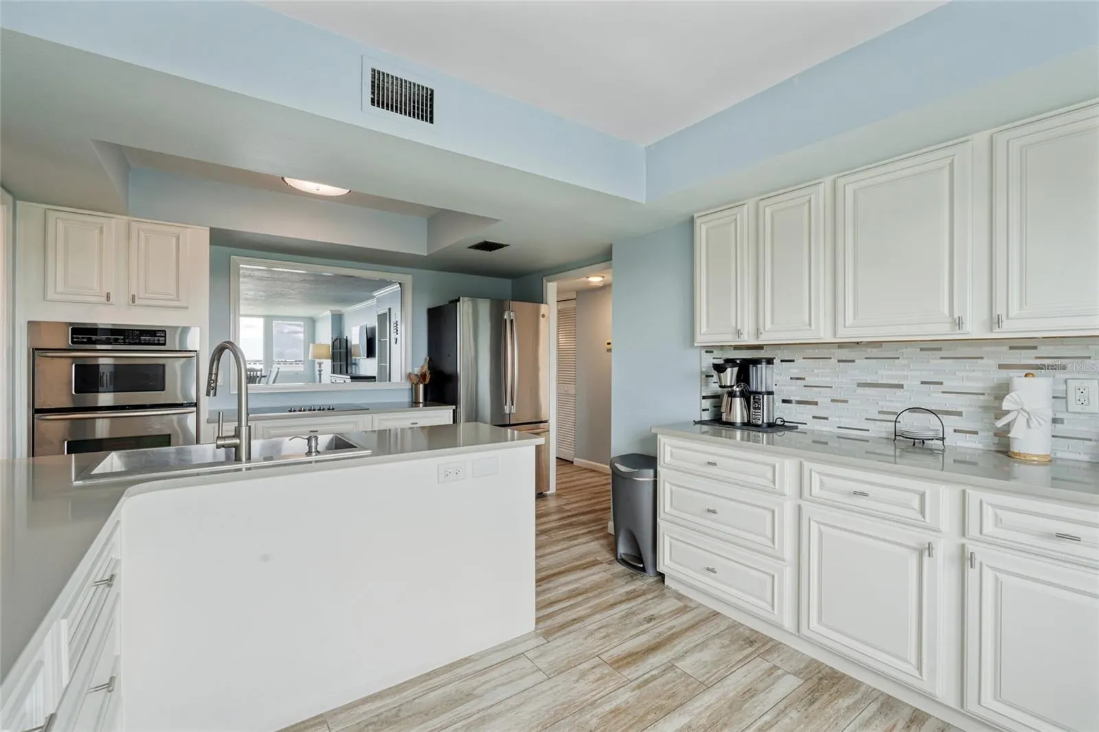 2617 COVE CAY DR #711, #711