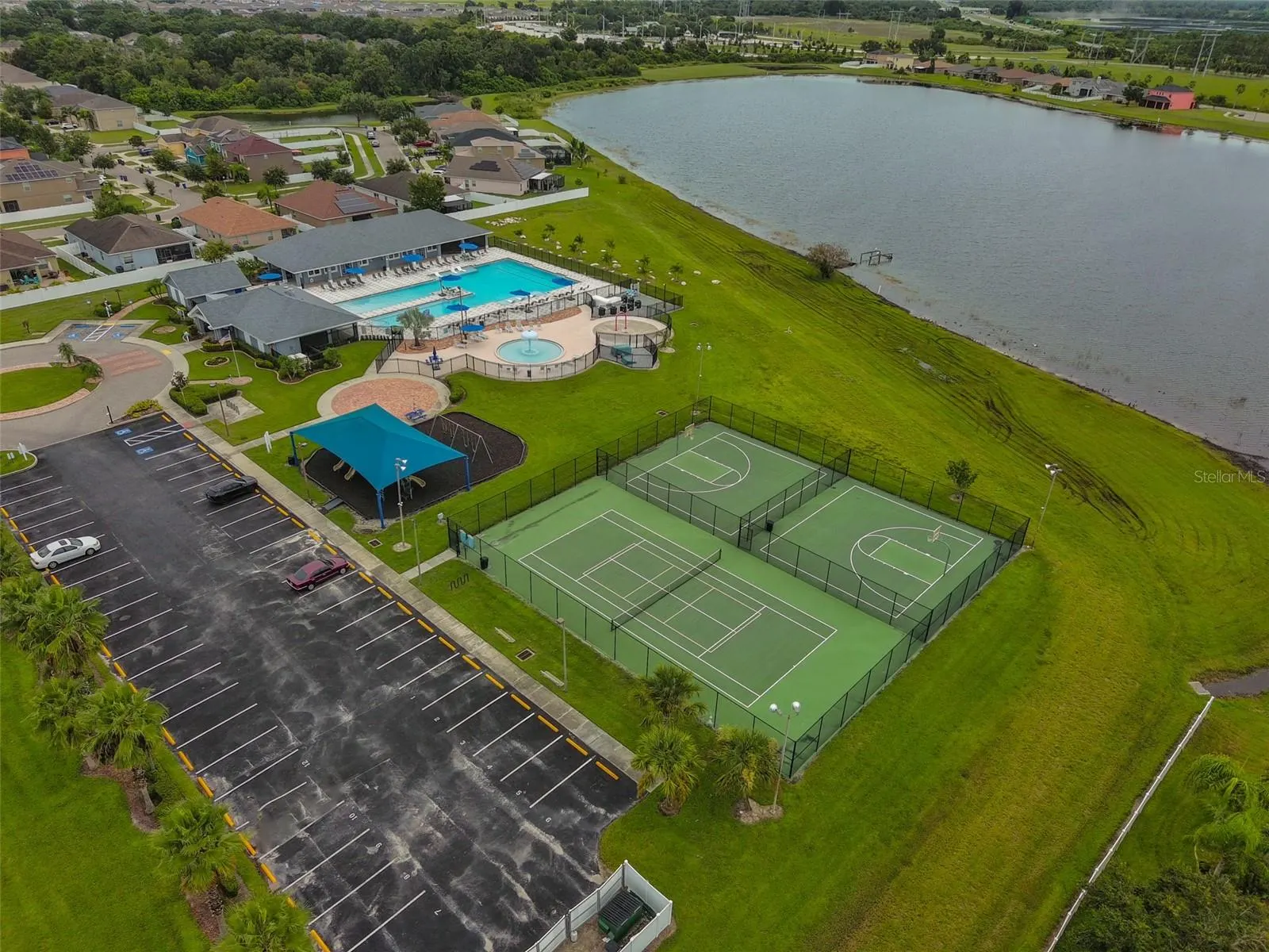 2341 ROANOKE SPRINGS DR