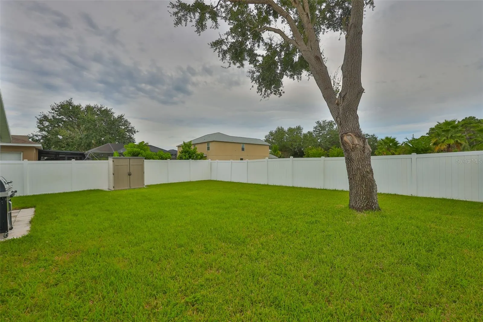 2341 ROANOKE SPRINGS DR