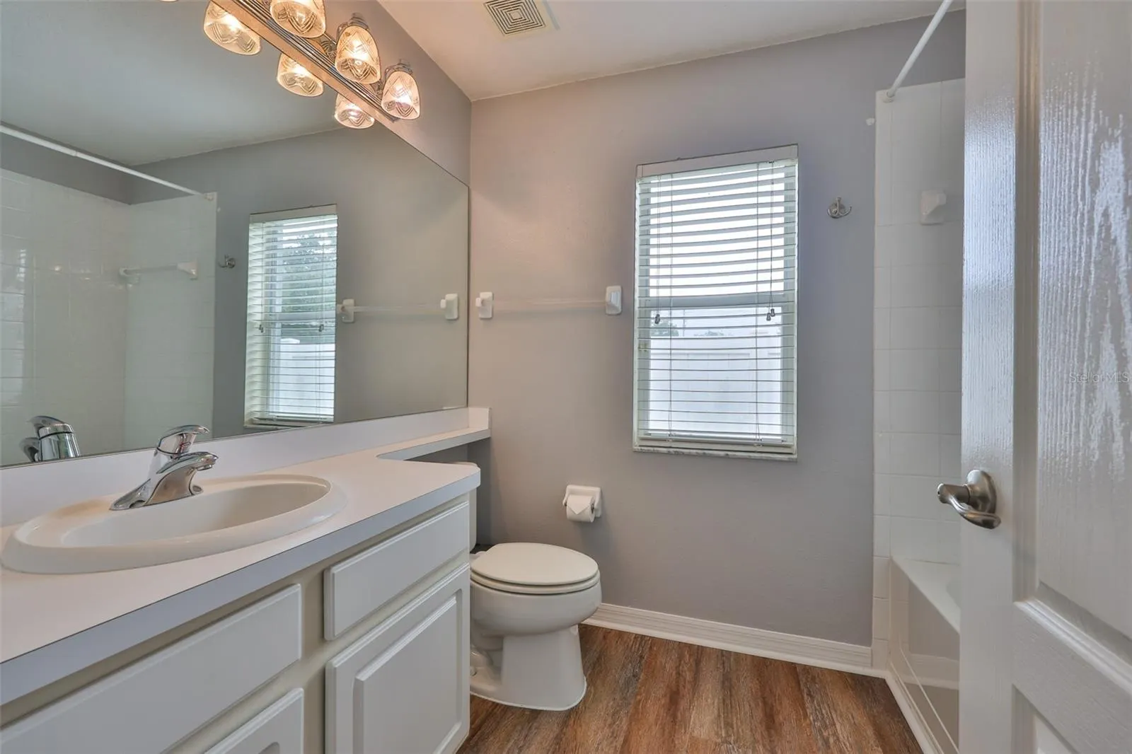2341 ROANOKE SPRINGS DR