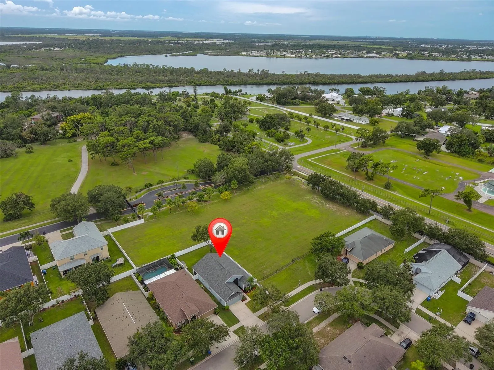 2341 ROANOKE SPRINGS DR