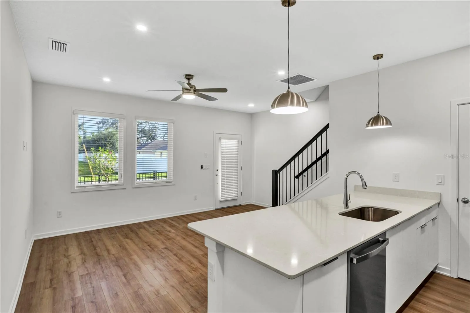 3402 E 28TH AVE #7, #7