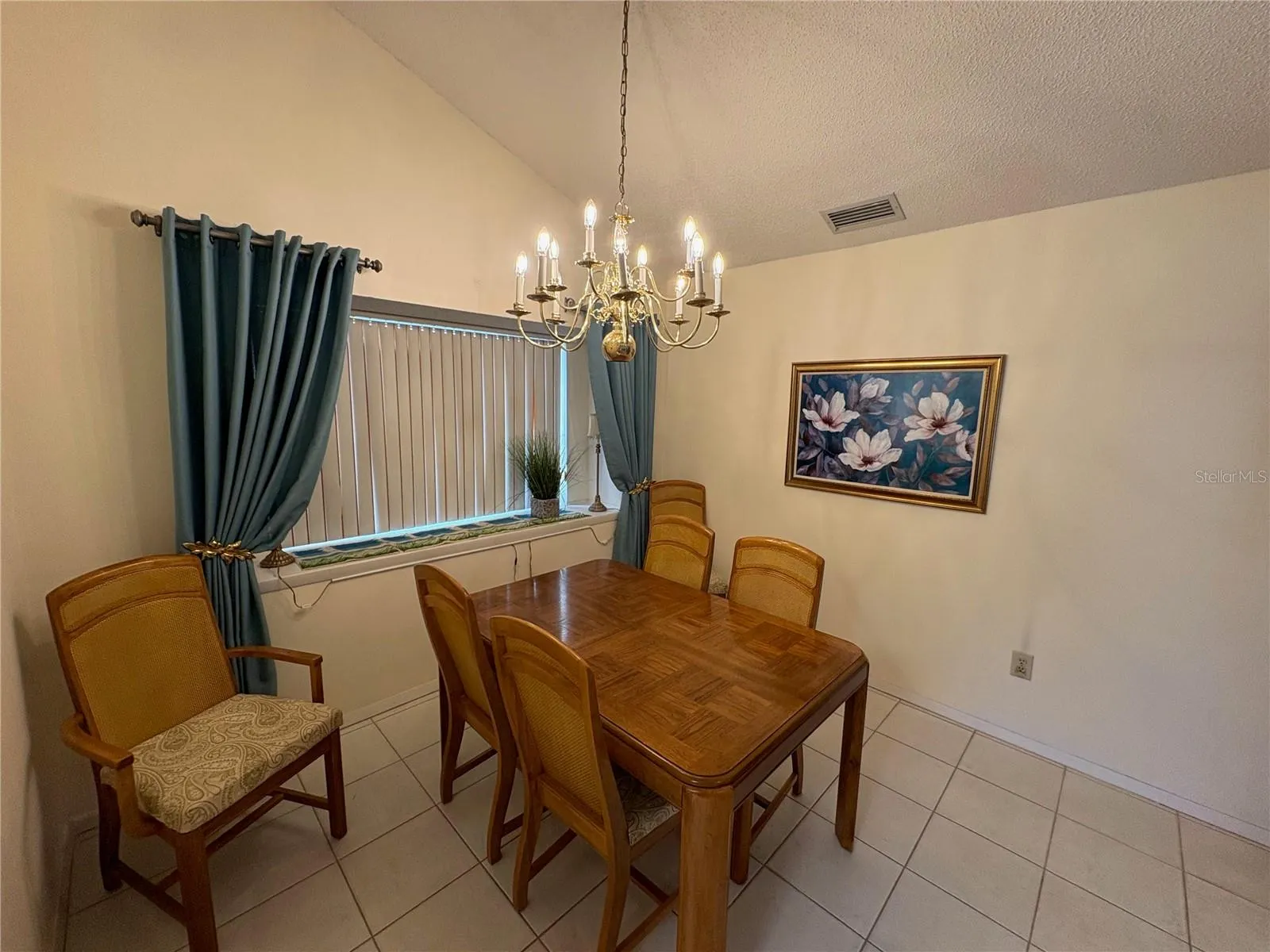 1235 TUXFORD DR