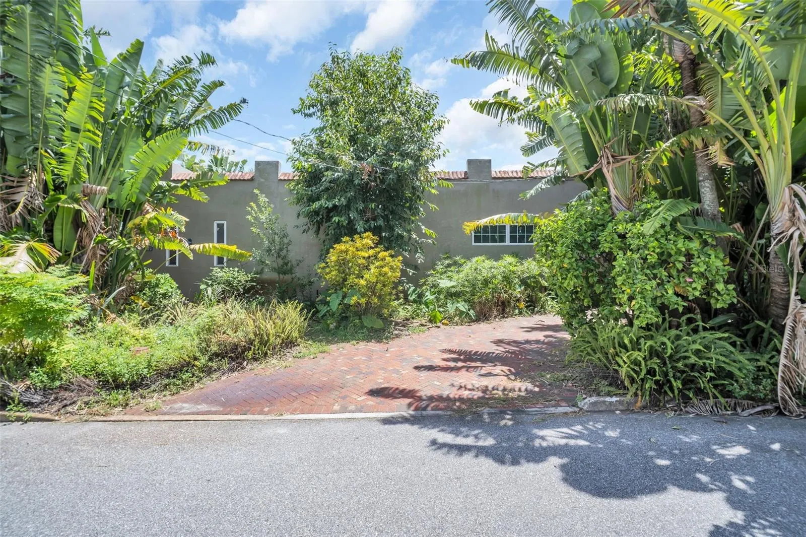 720 15TH AVE N