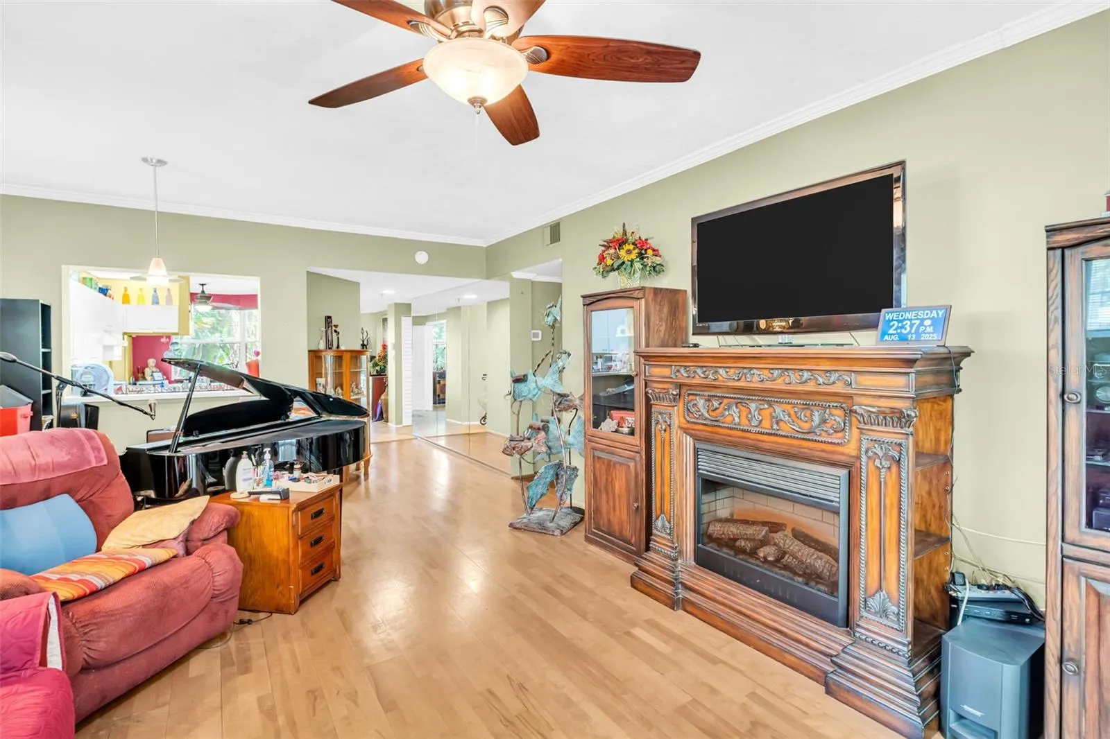 720 15TH AVE N