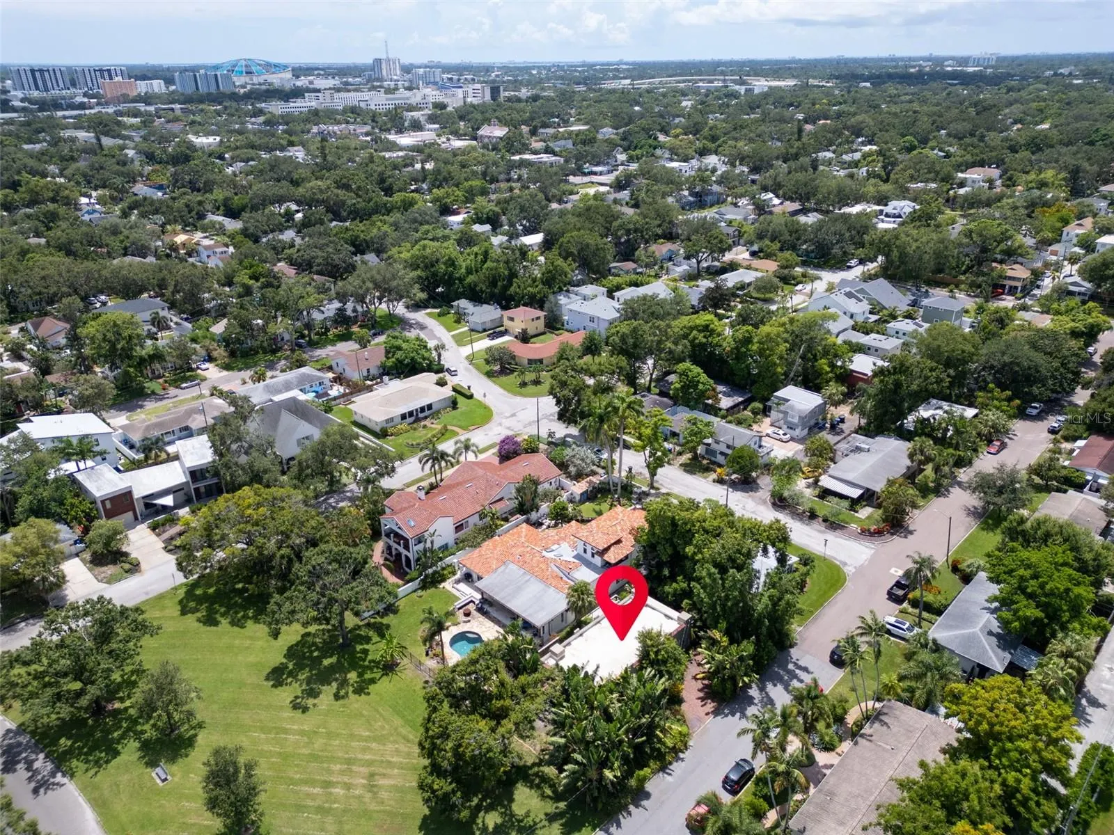 720 15TH AVE N