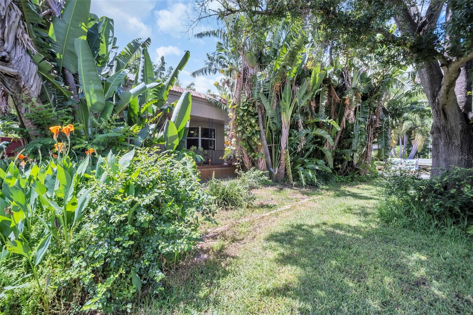 720 15TH AVE N