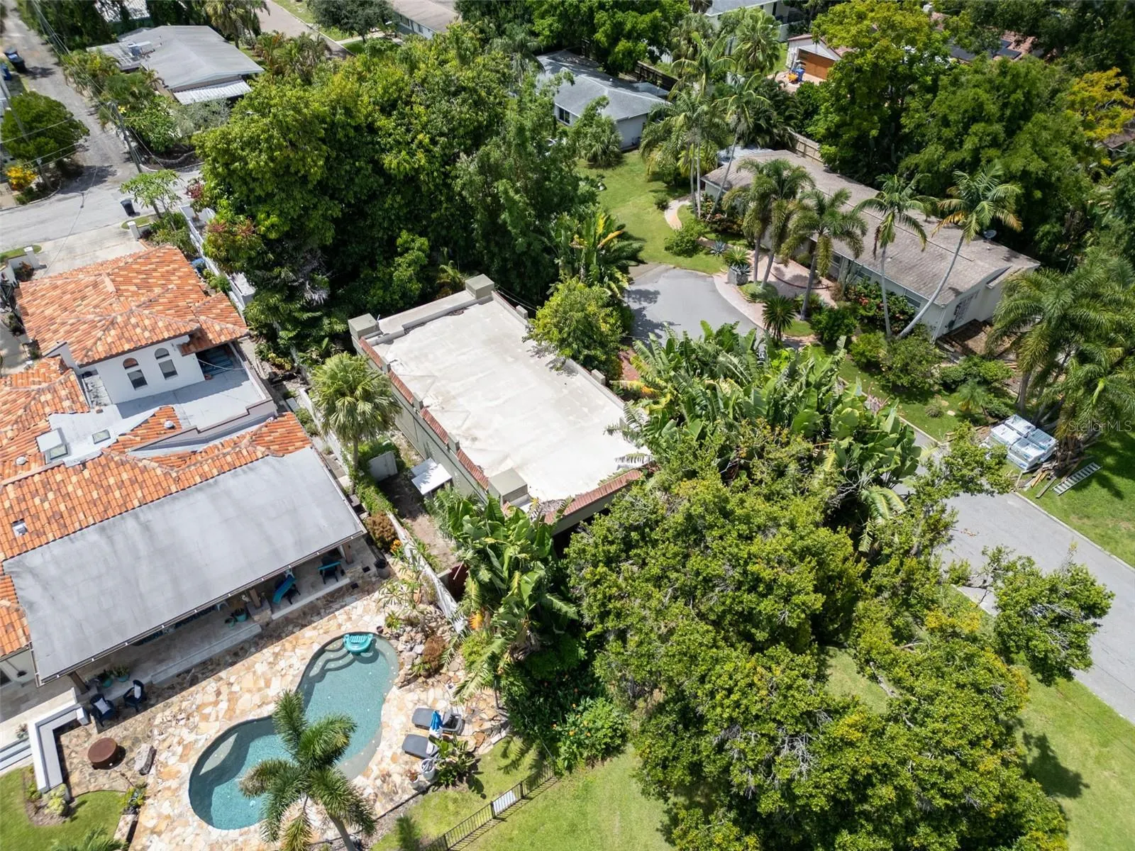 720 15TH AVE N