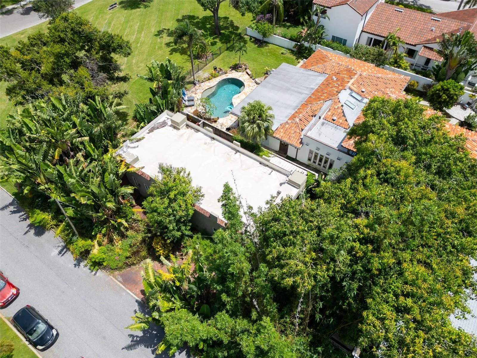 720 15TH AVE N