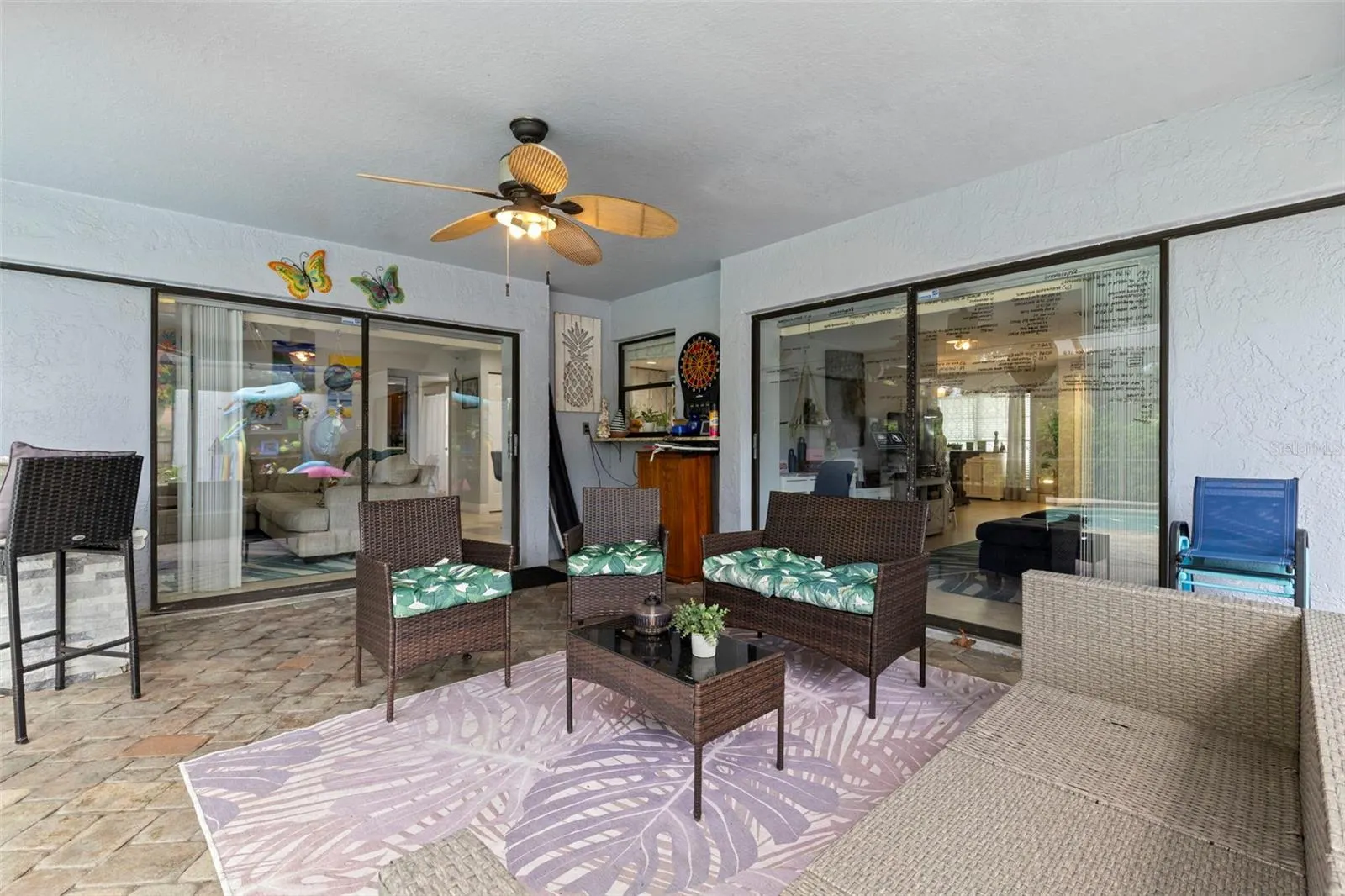 4221 HOLLOWTRAIL DR