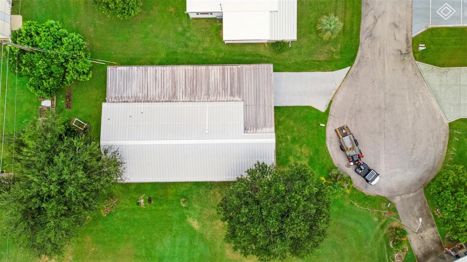 5645 LORETTA CT
