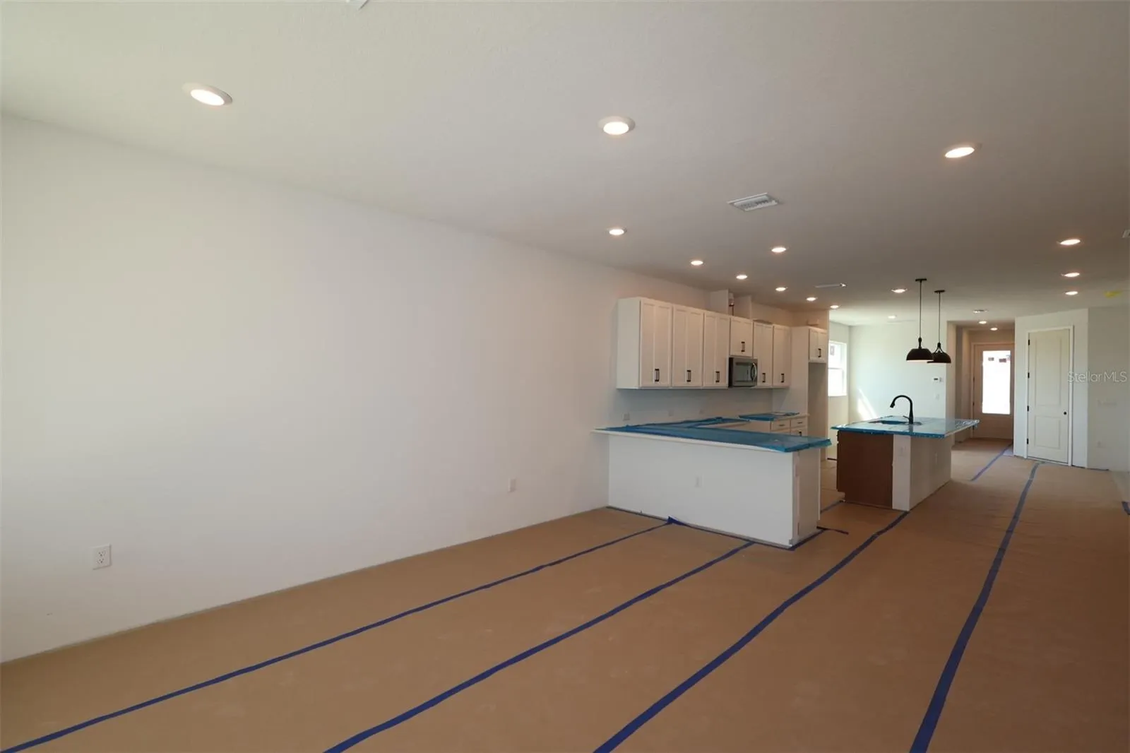 628 ALLORA AVE
