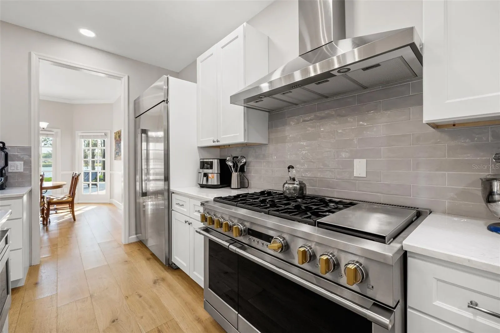 4121 HIGHLAND PARK CIR