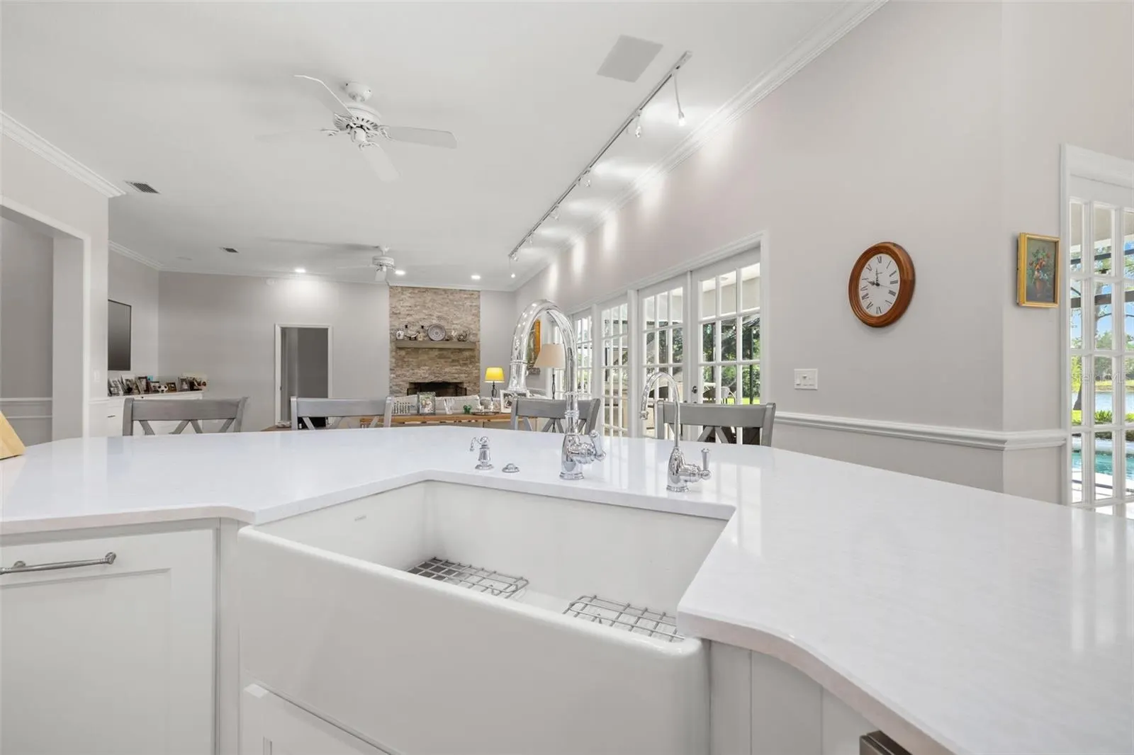 4121 HIGHLAND PARK CIR