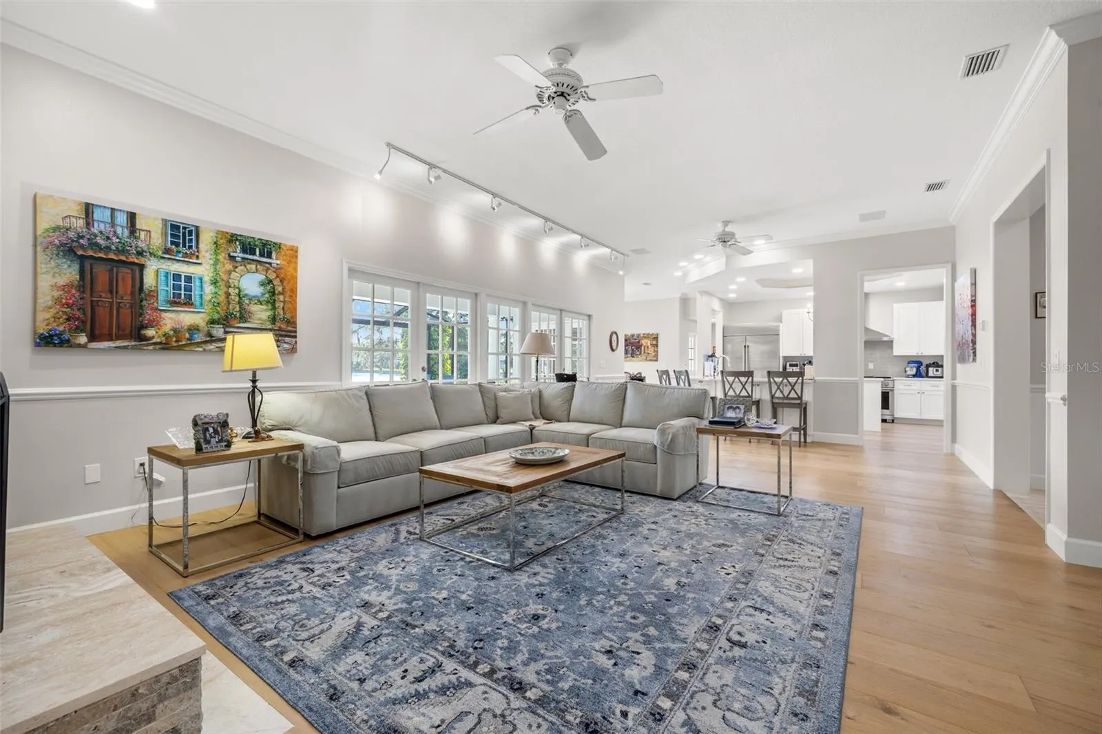4121 HIGHLAND PARK CIR