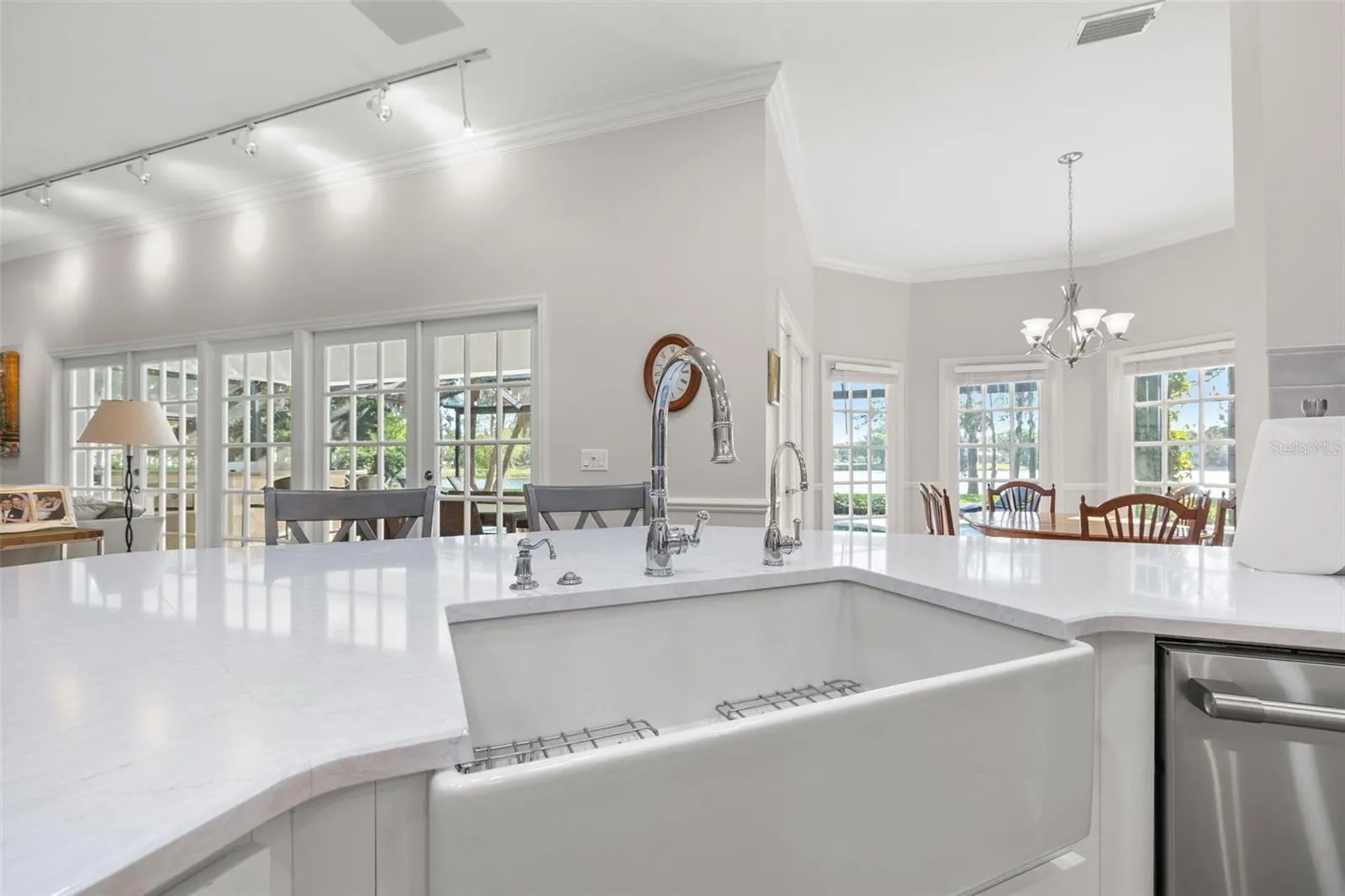 4121 HIGHLAND PARK CIR