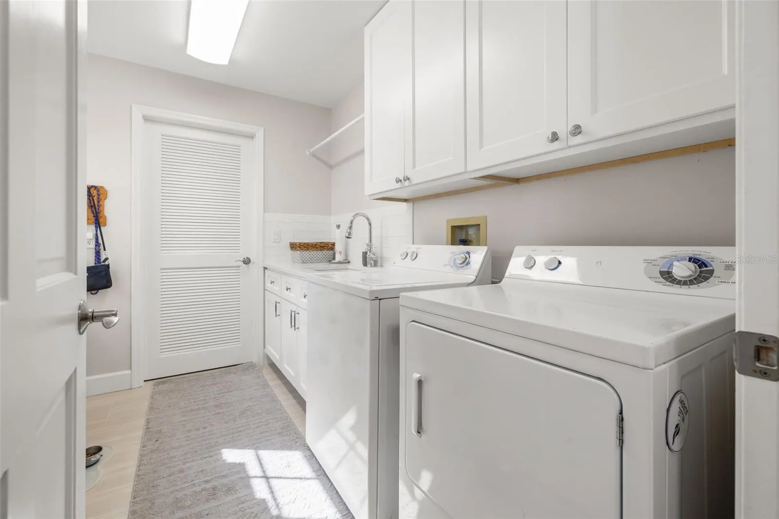 4121 HIGHLAND PARK CIR