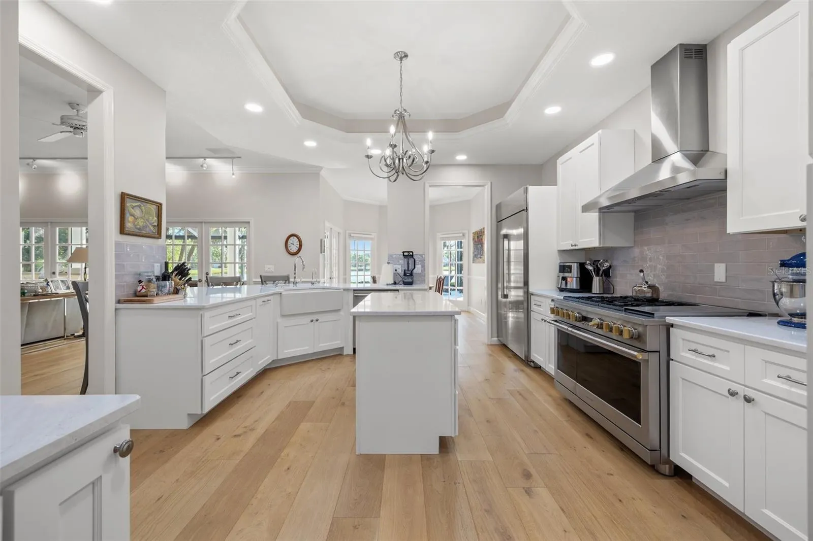 4121 HIGHLAND PARK CIR