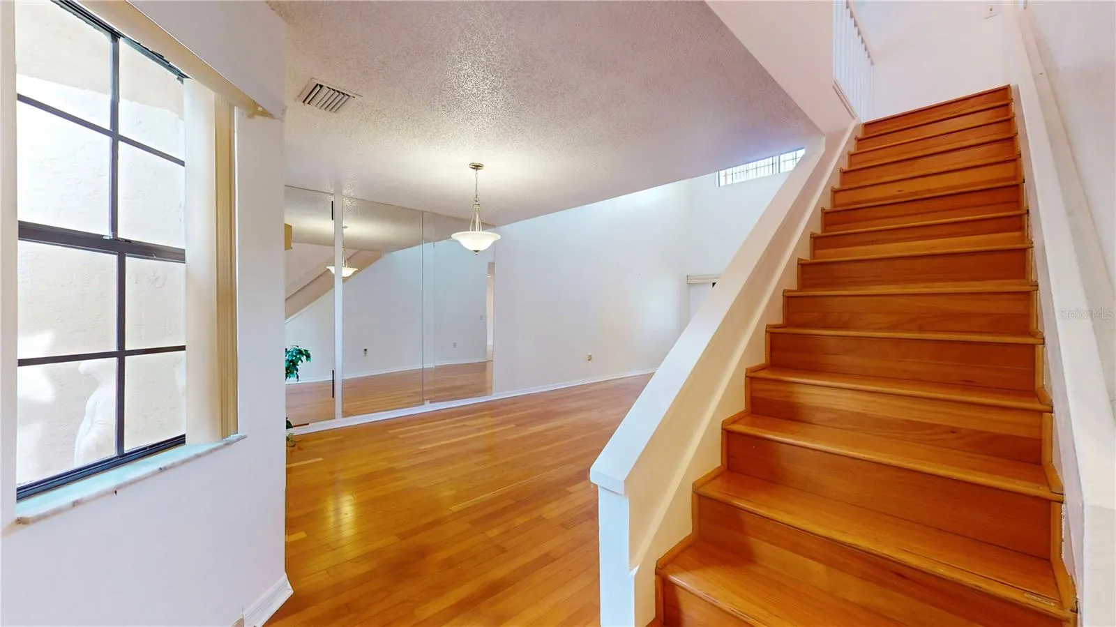 10488 SAINT TROPEZ PL