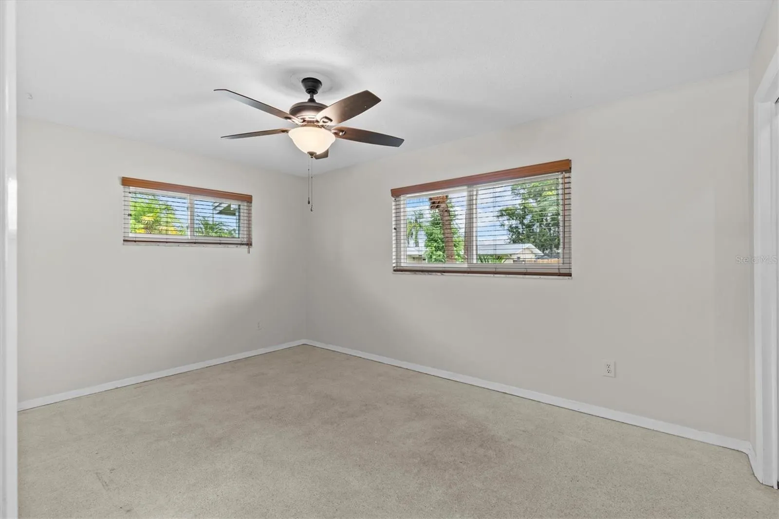 2356 MANGRUM DR