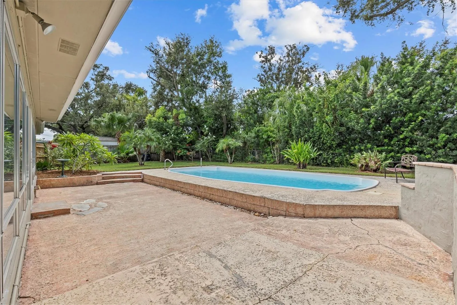 2356 MANGRUM DR