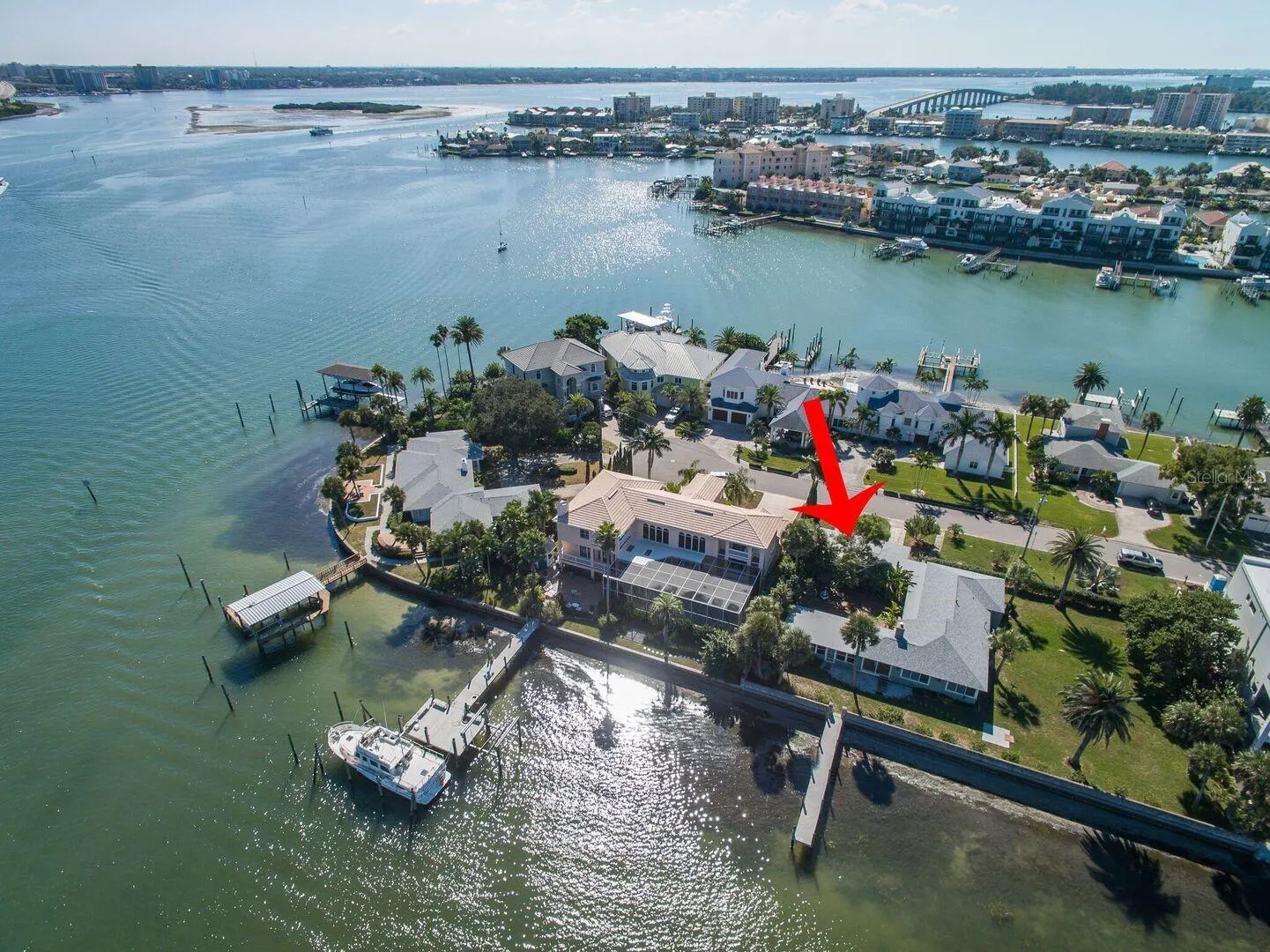 180 DEVON DR