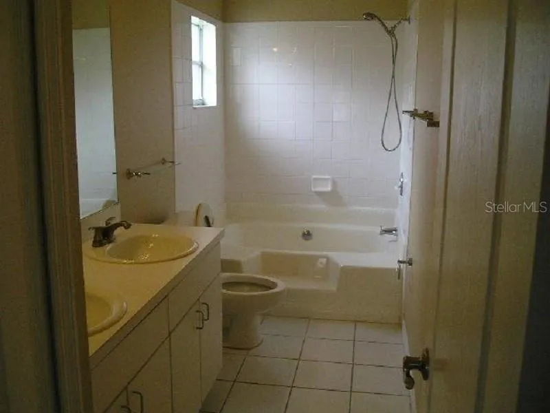 406 SONOMA DR