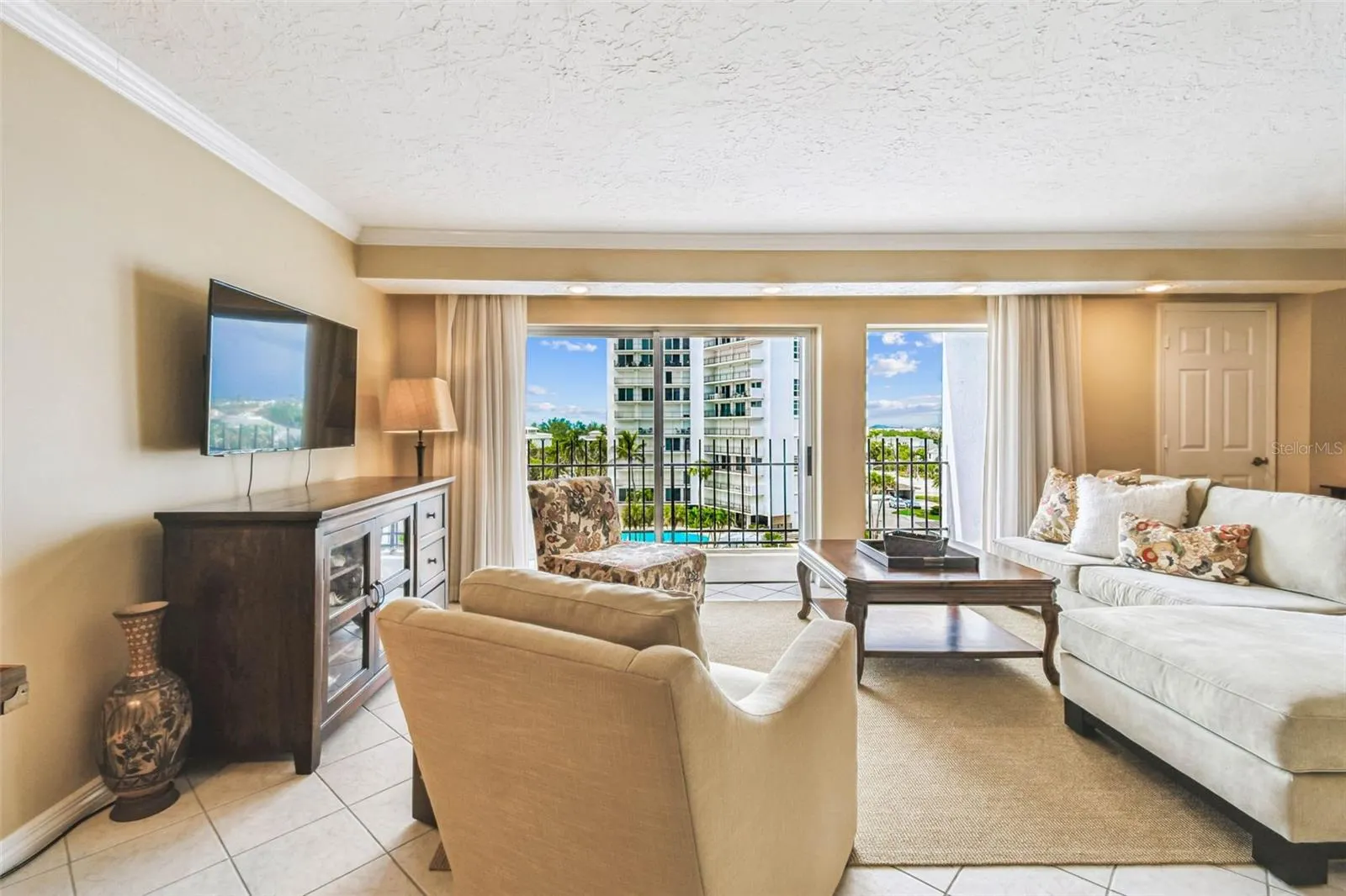 101 BENJAMIN FRANKLIN DR #61, #61