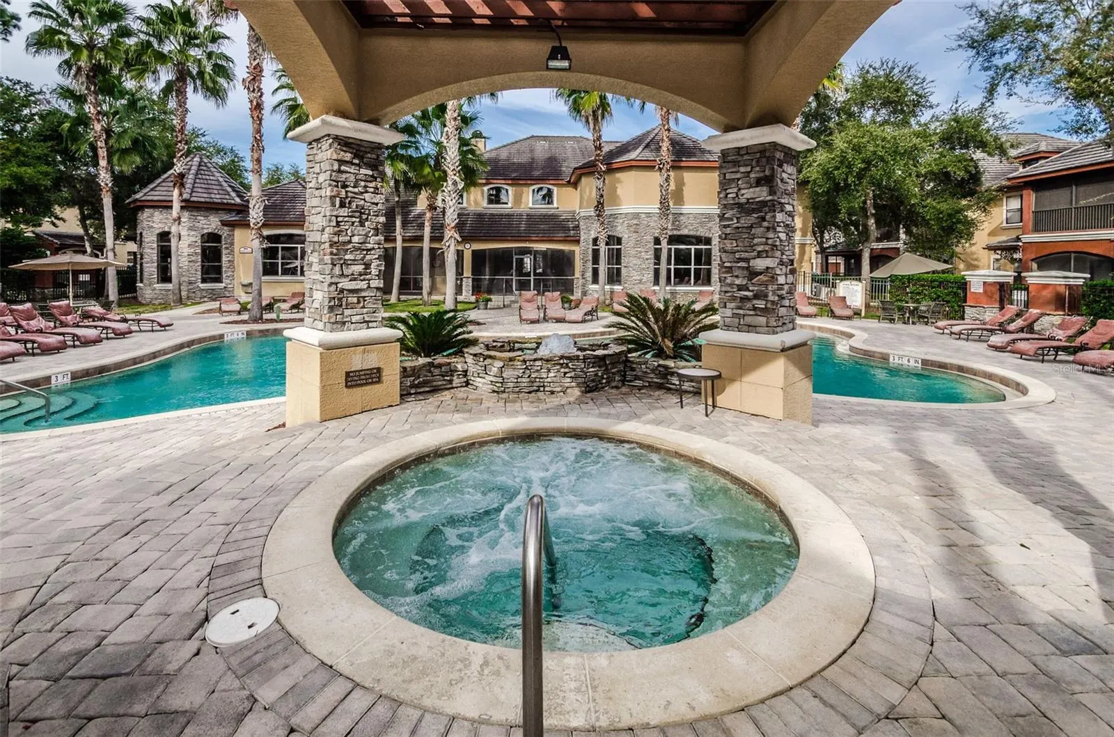 2107 PORTOFINO PL #3011, #3011