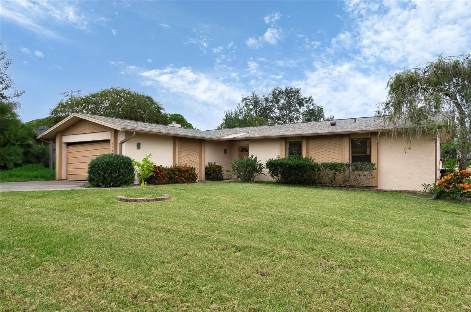 1555 FIFE CT