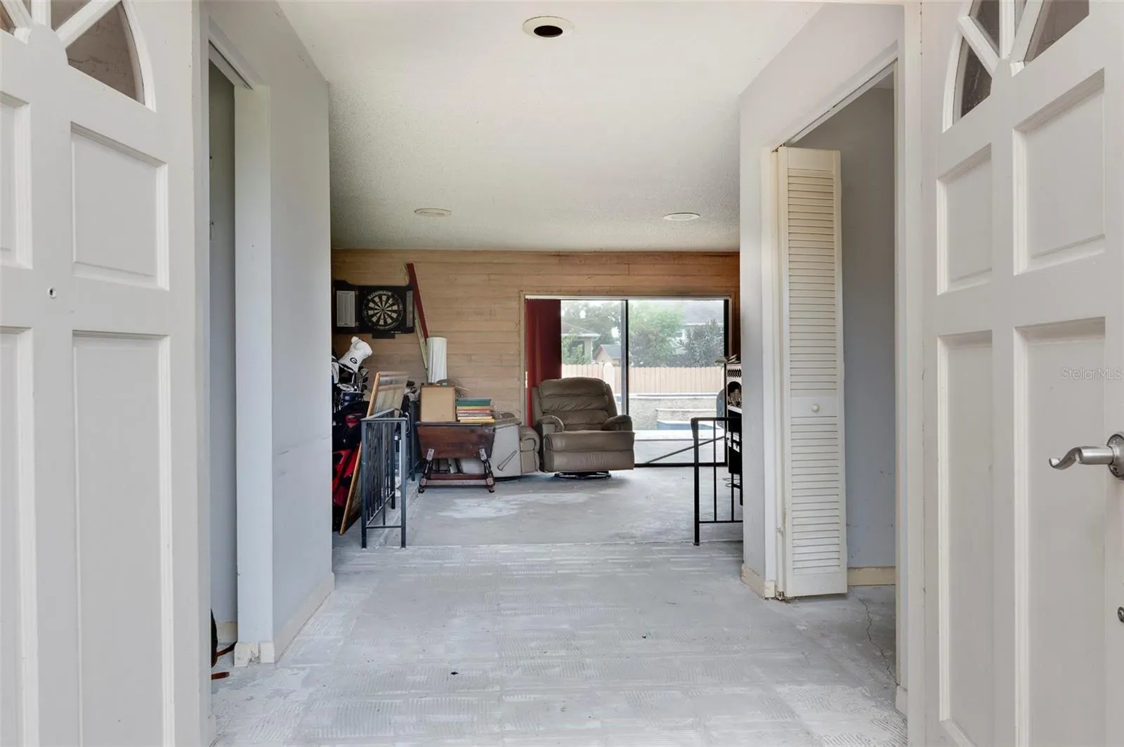 1555 FIFE CT